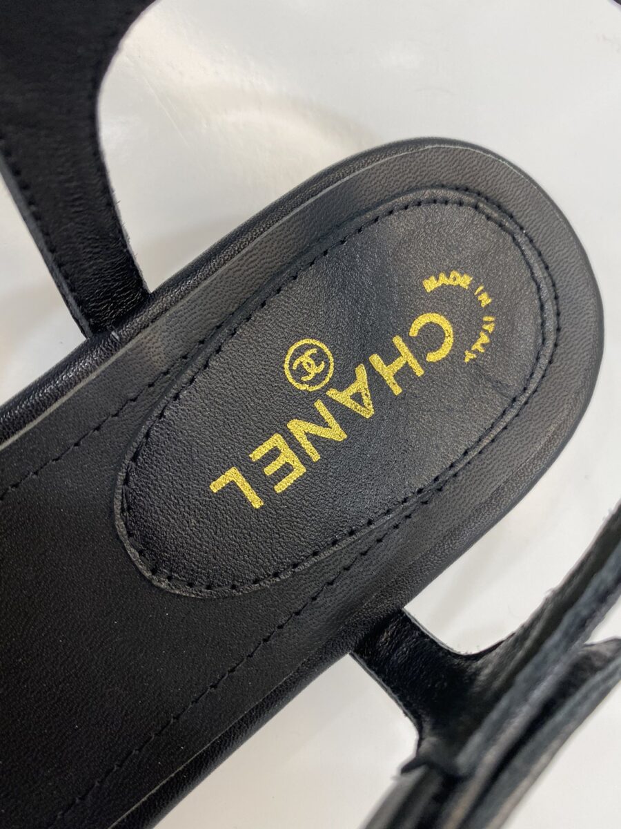 Alternative view of Chanel Gold CC Logo Thong Sandals Black