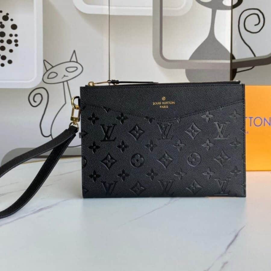 Alternative view of Louis Vuitton Daily Pouch Black 29Cm M62937