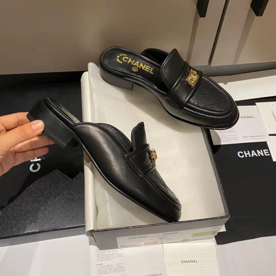 Alternative view of Chanel Casual Pain Laether Elegant Mules Sandals Black
