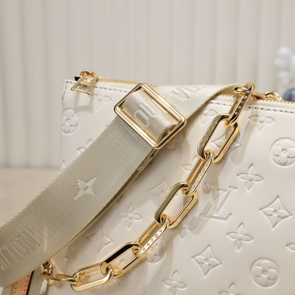 Louis Vuitton Coussin PM Cream 26Cm M57793 - Image 7