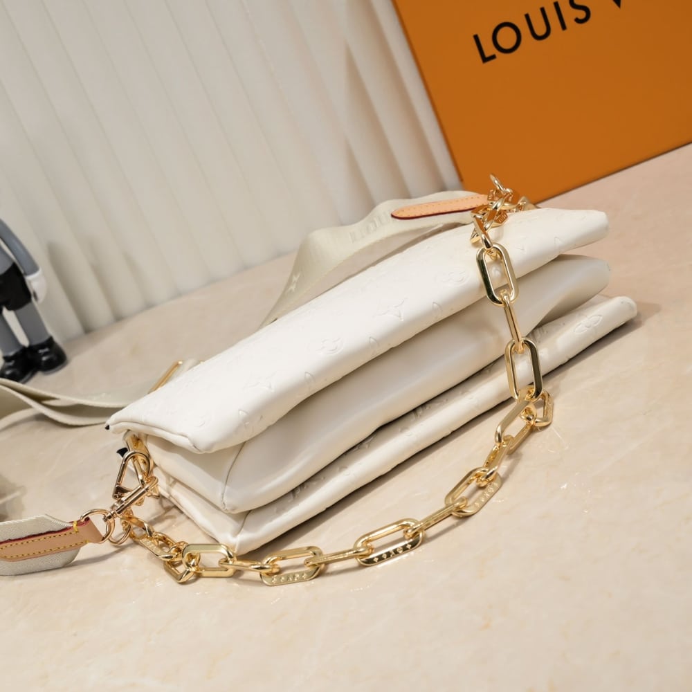 Louis Vuitton Coussin PM Cream 26Cm M57793 - Image 5