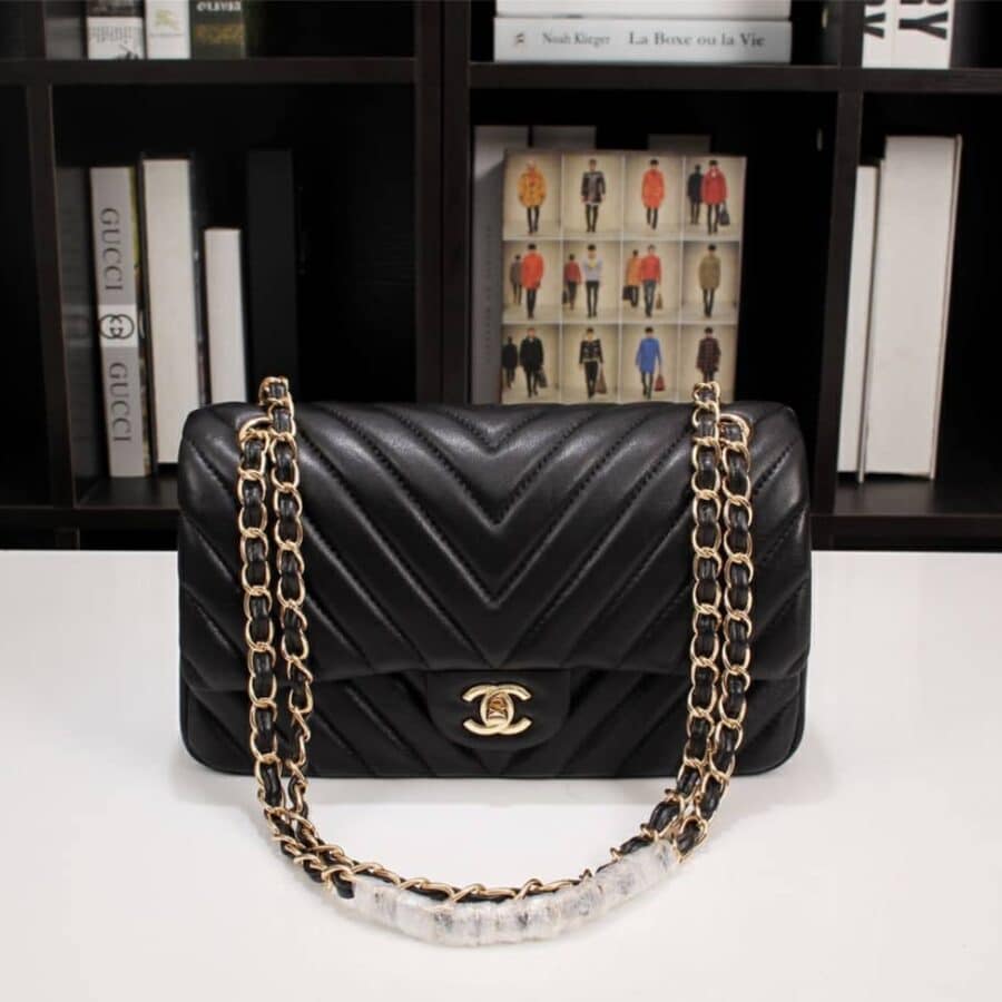 Alternative view of Chanel Medium Classic Flap Bag Chevron Black 25Cm