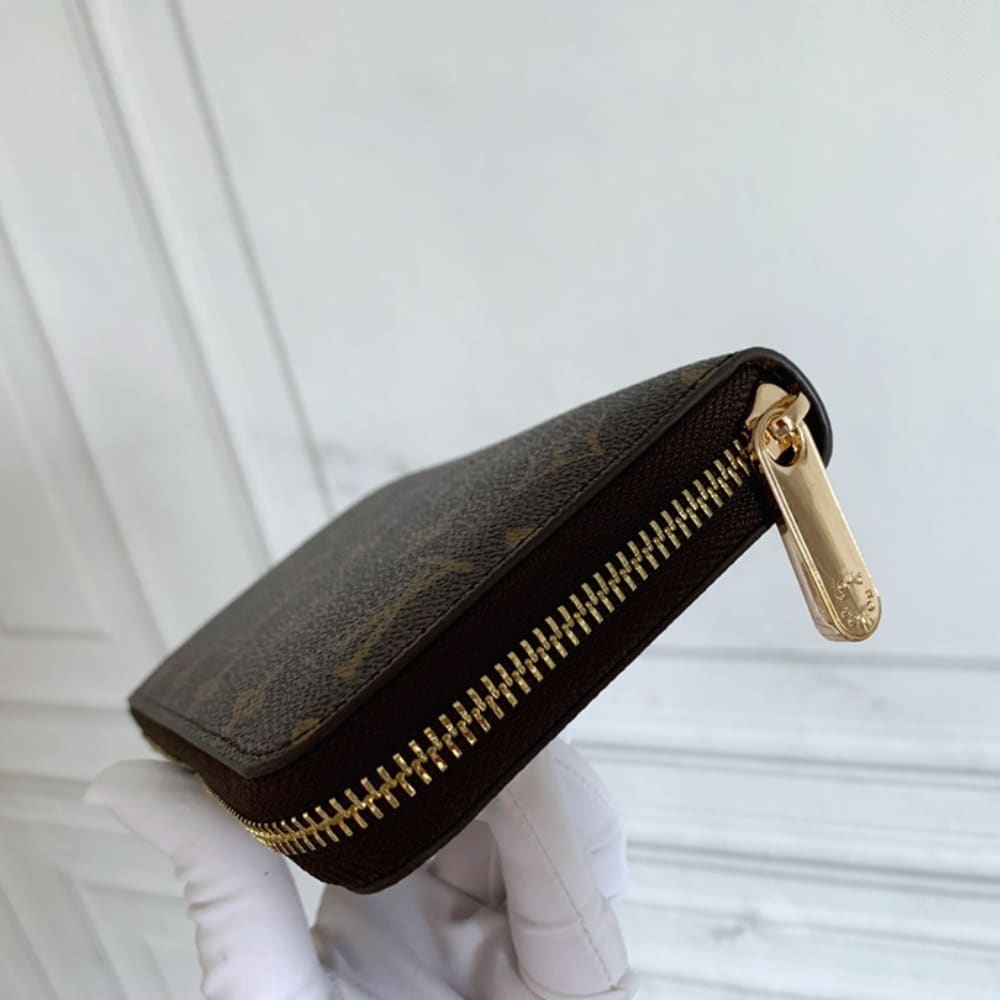 Louis Vuitton Zippy Wallet Monogram Canvas Brown 19cm M42616 - Image 6