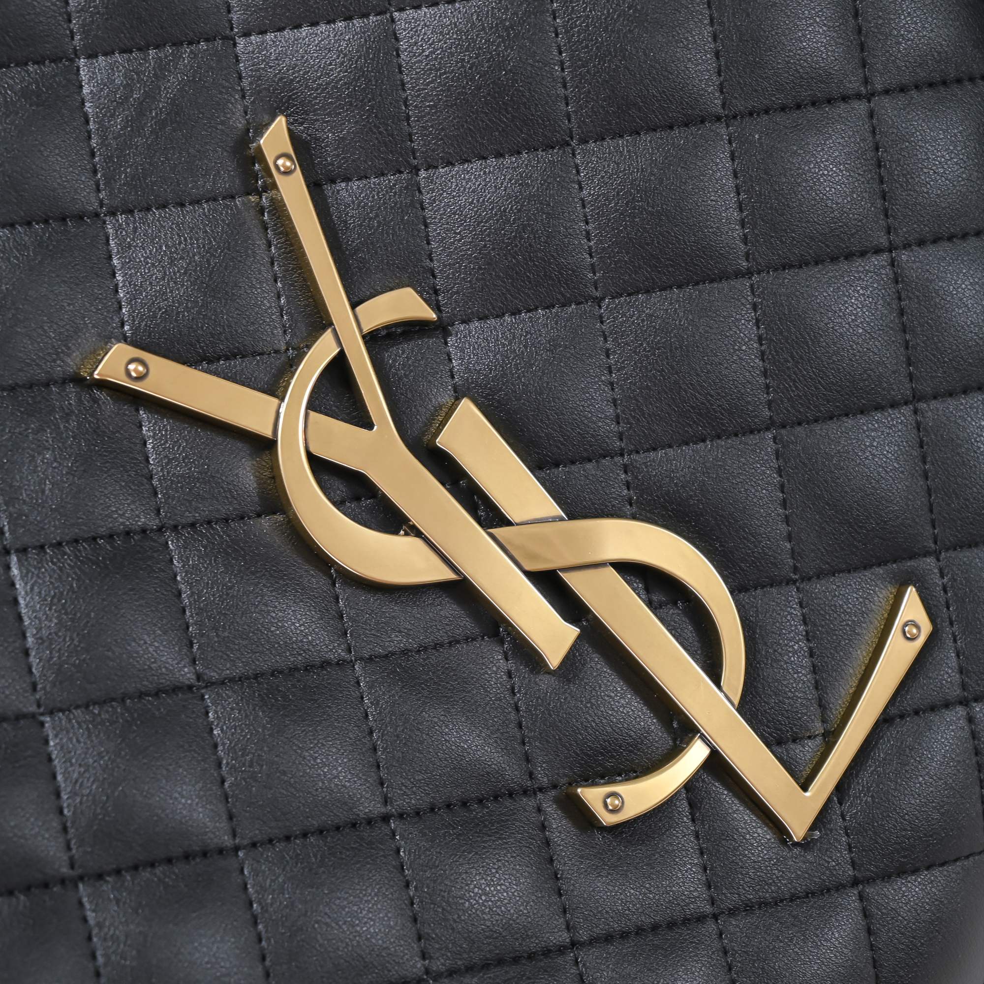 Saint Laurent Icare Maxi Quilted Shoulder Bag Black 50cm 698651AAANG1000 - Image 4
