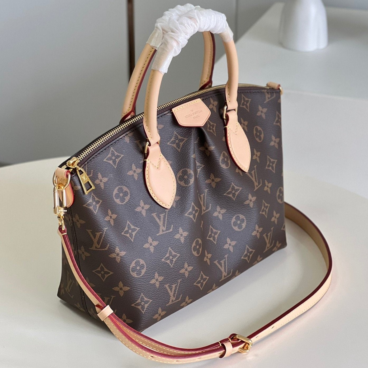 Louis Vuitton Boétie PM Monogram Canvas 25Cm M45986 - Image 2