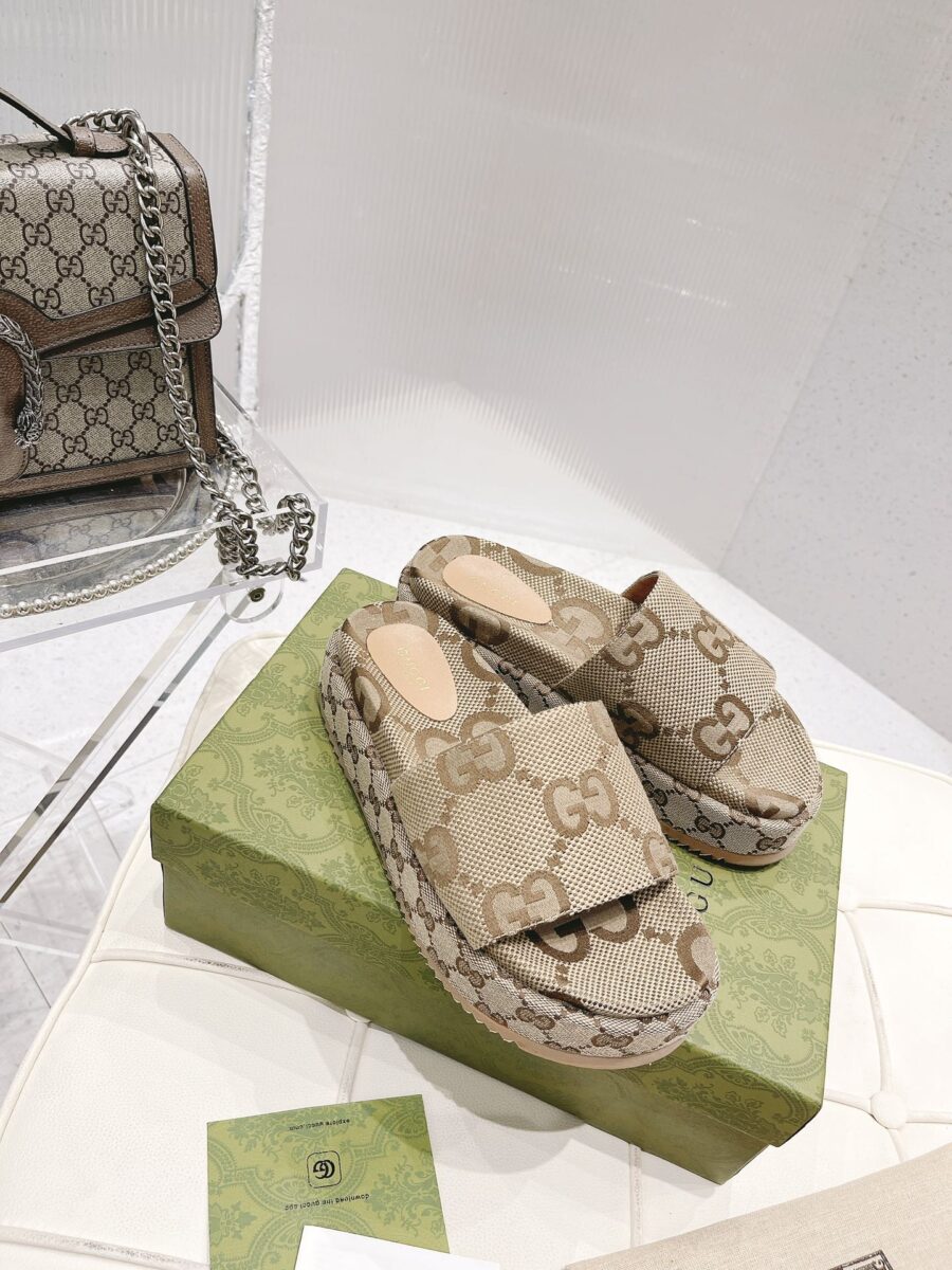Alternative view of Gucci Women’S Platform Slide Sandal Camel 623212 Uko00 2580