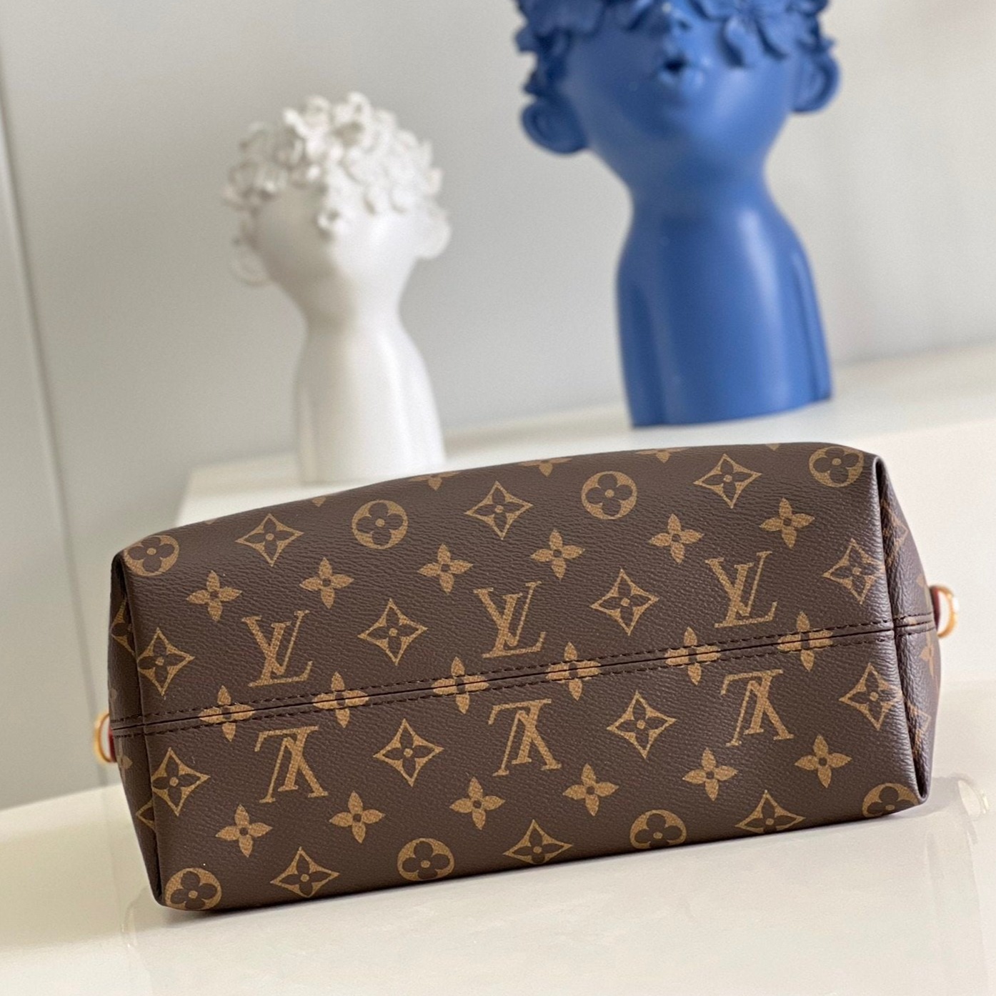 Louis Vuitton Boétie PM Monogram Canvas 25Cm M45986 - Image 3