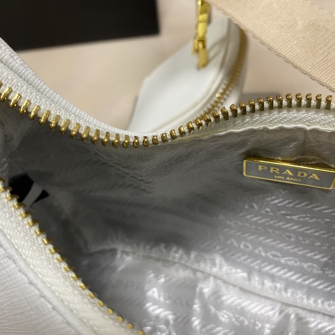 Prada Re Edition 2005 Saffiano Leather Bag White 22cm 1BH204 NZV F02EN V V2M - Image 8