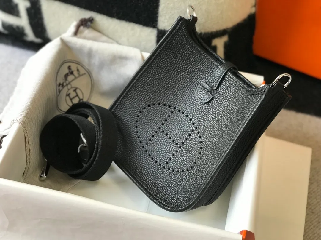 Hermes Evelyne 16 Amazone Black Bag 16Cm H069426Ckav - Image 3