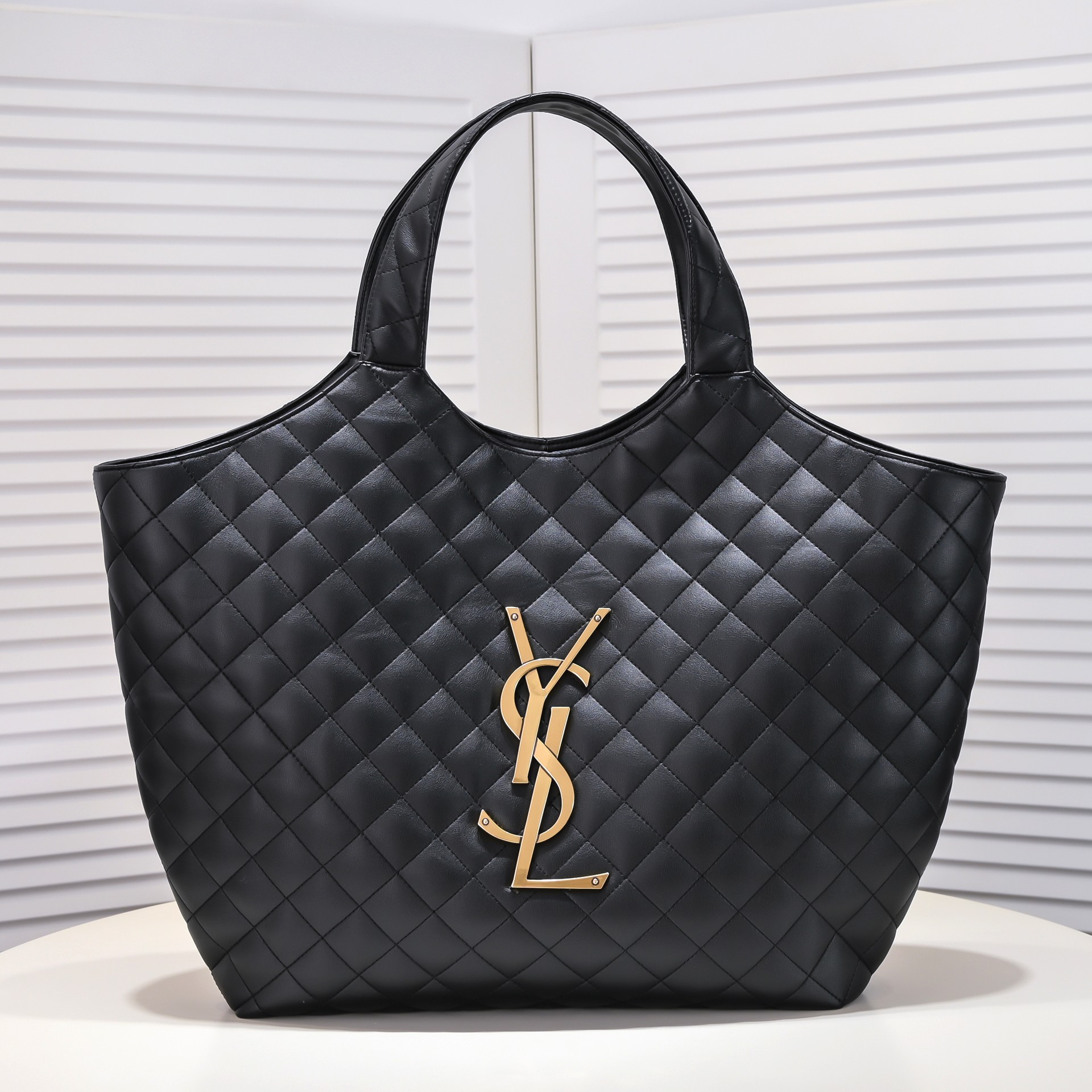 Saint Laurent Icare Maxi Quilted Shoulder Bag Black 50cm 698651AAANG1000 - Image 2