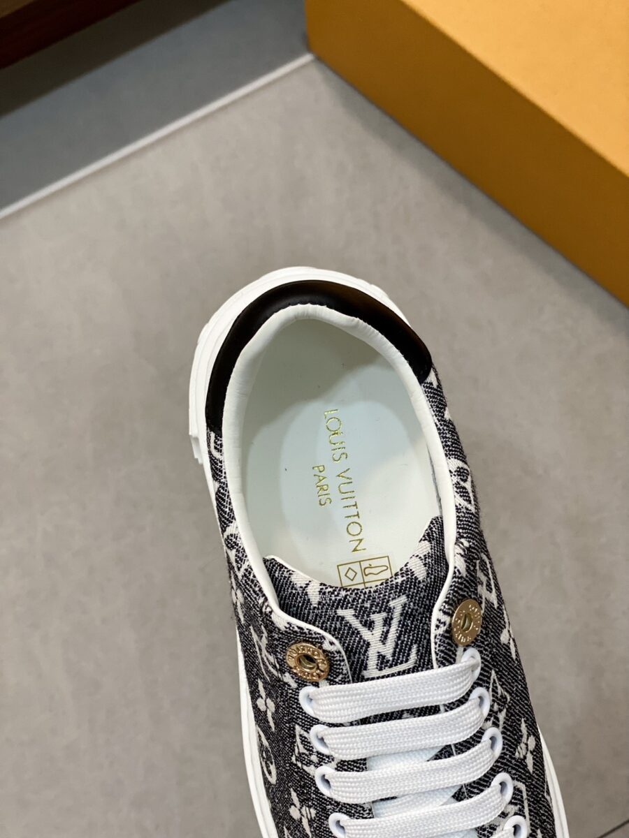 Alternative view of Louis Vuitton Time Out Sneaker 1Aaw2S