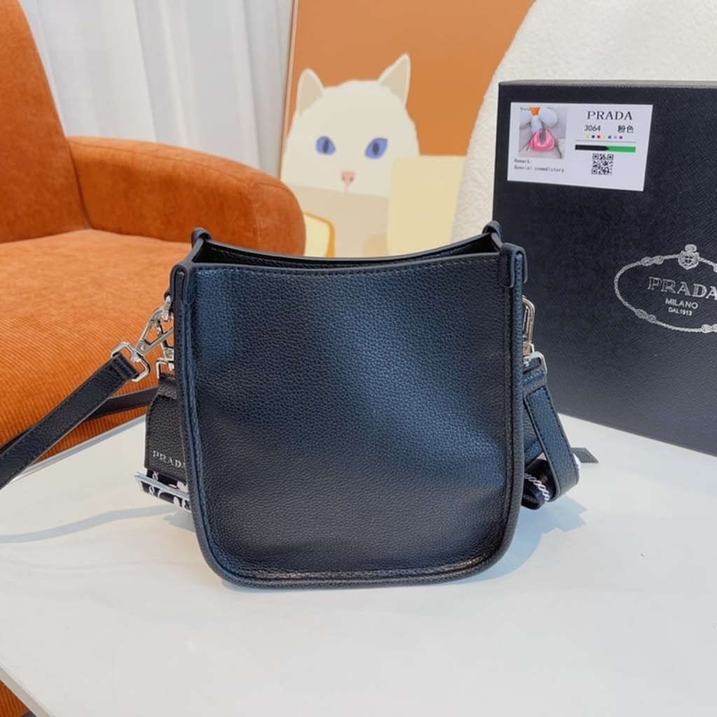 Prada Mini Leather Shoulder Bag Black 20Cm 1BH191 2DKV F0002 V 3OO - Image 5