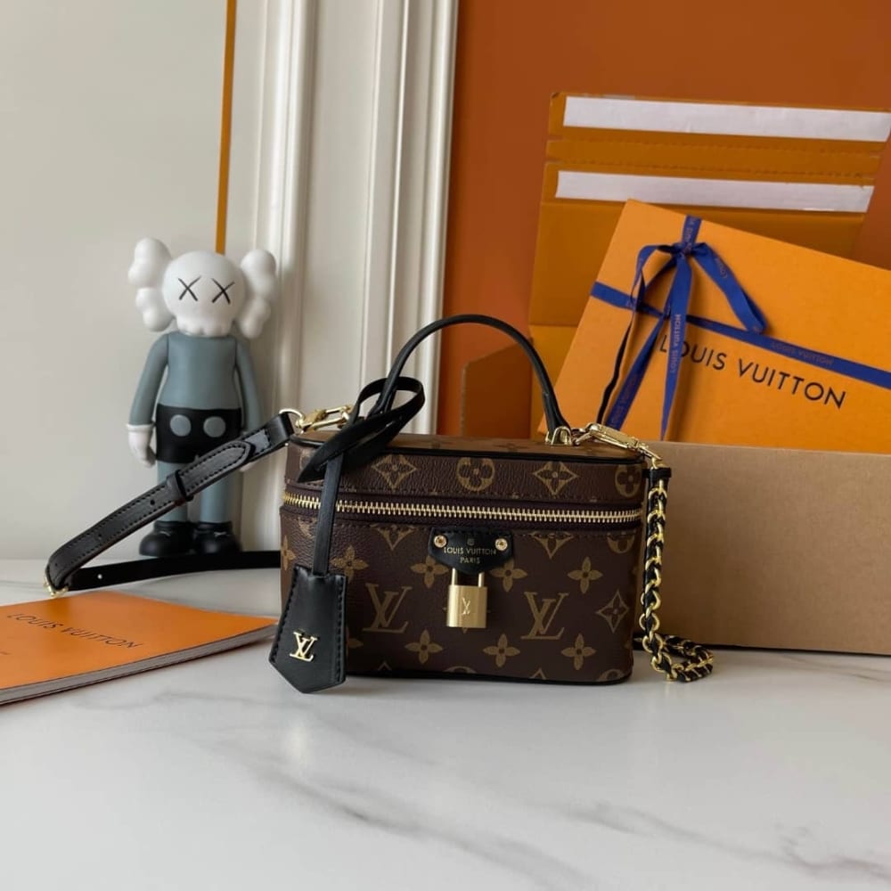 Louis Vuitton Vanity Chain Pouch Monogram Reverse Canvas Brown 19Cm M47125 - Image 2