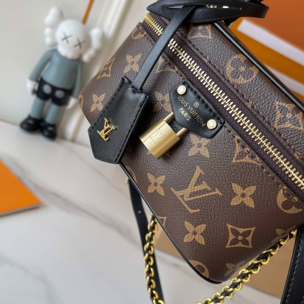 Louis Vuitton Vanity Chain Pouch Monogram Reverse Canvas Brown 19Cm M47125 - Image 5