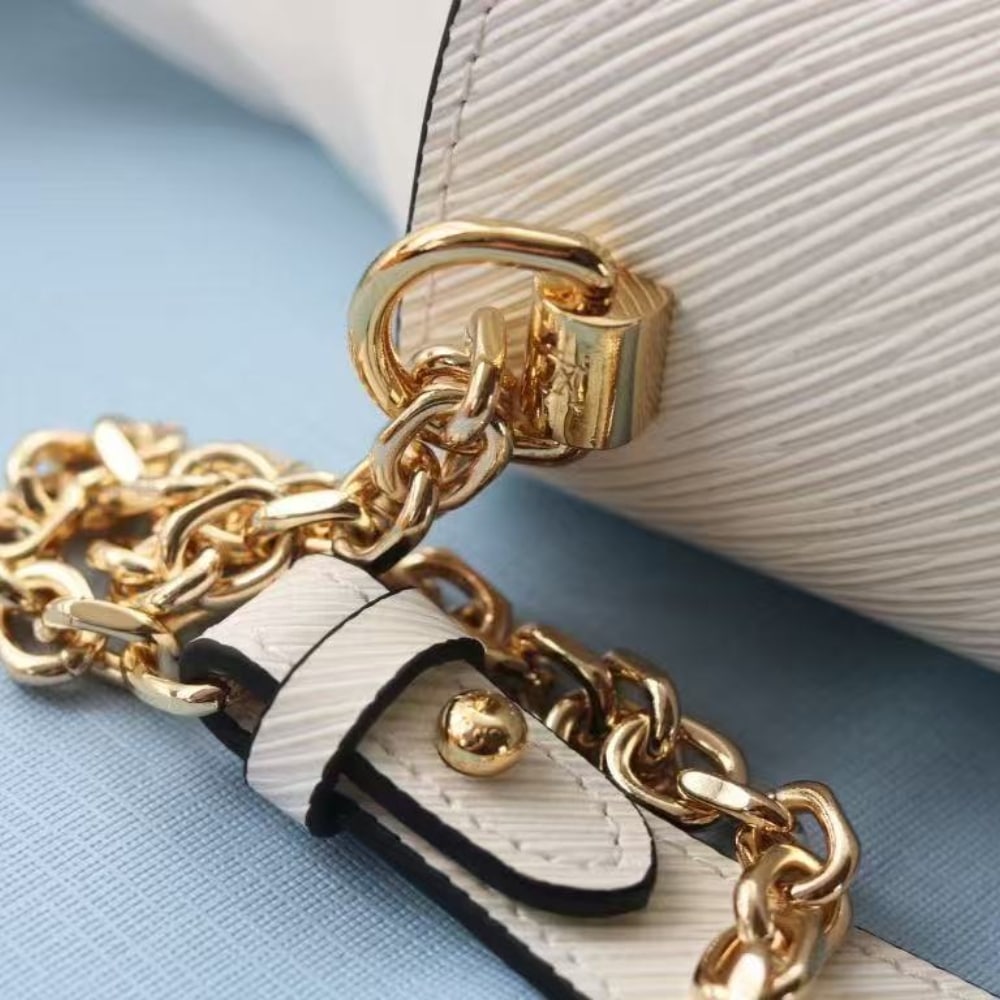 Louis Vuitton Twist MM White 23cm M21111 - Image 8