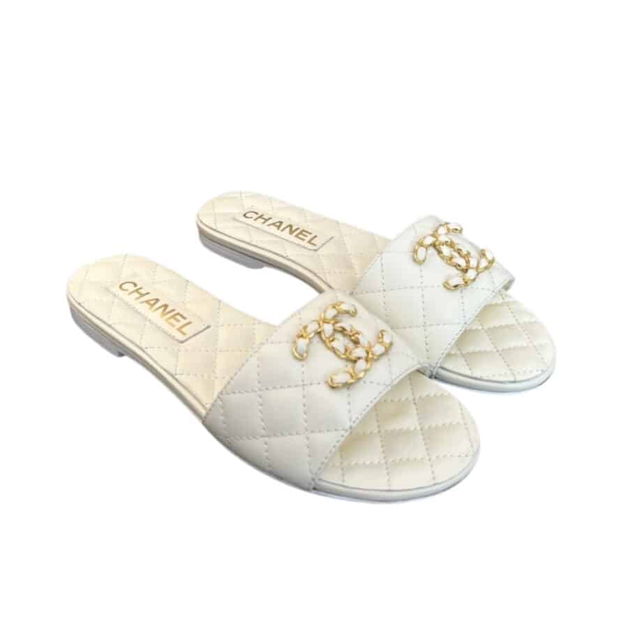 Chanel 23P Chain CC Slide Mules Quilted Leather White