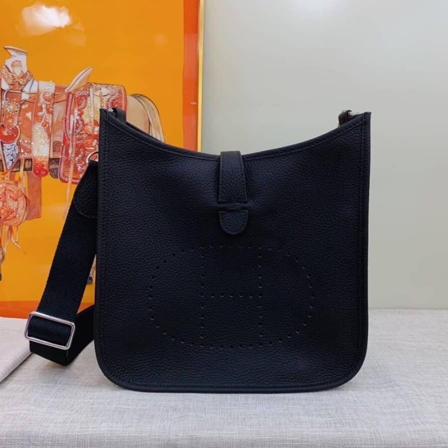 Alternative view of Hermes Clemence Evelyne Pm 25Cm Black Noir