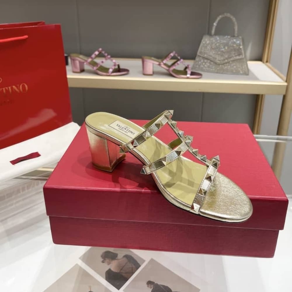 Valentino Garavani Rockstud Slide Sandal In Laminated Nappa Gold 60mm 6W2S0C47QKH I8M - Image 6