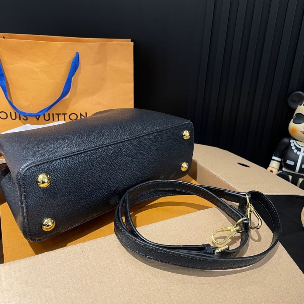 Louis Vuitton Capucines BB Bag Black 27Cm M94755 - Image 9