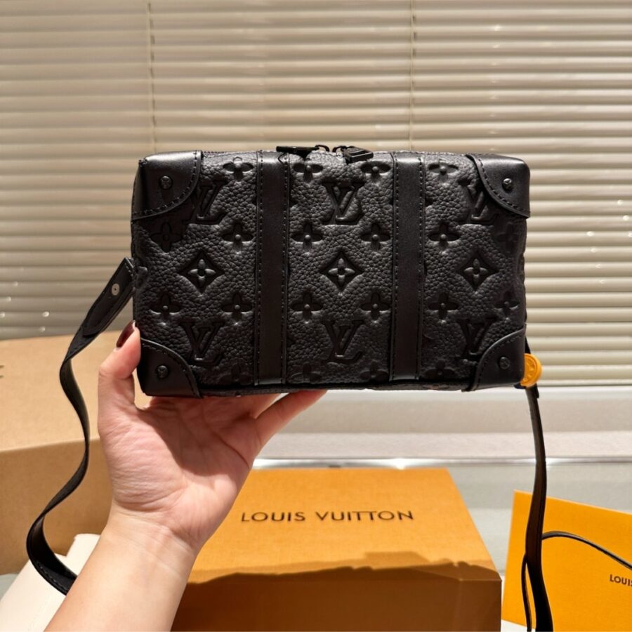 Alternative view of Louis Vuitton Soft Trunk Wallet Monogram Taurillon Leather Black 23Cm M80224