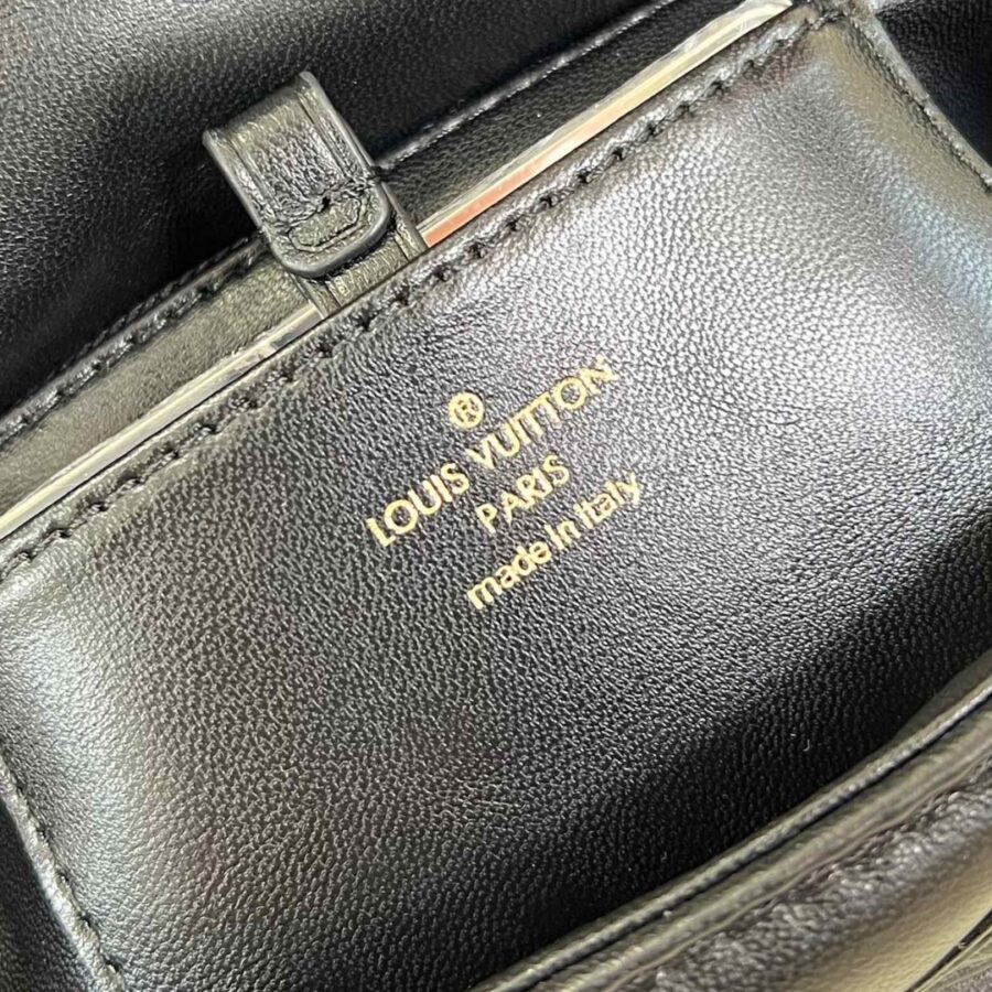 Alternative view of LOUIS VUITTON GO 14 MM BAG BLACK 23CM M22891