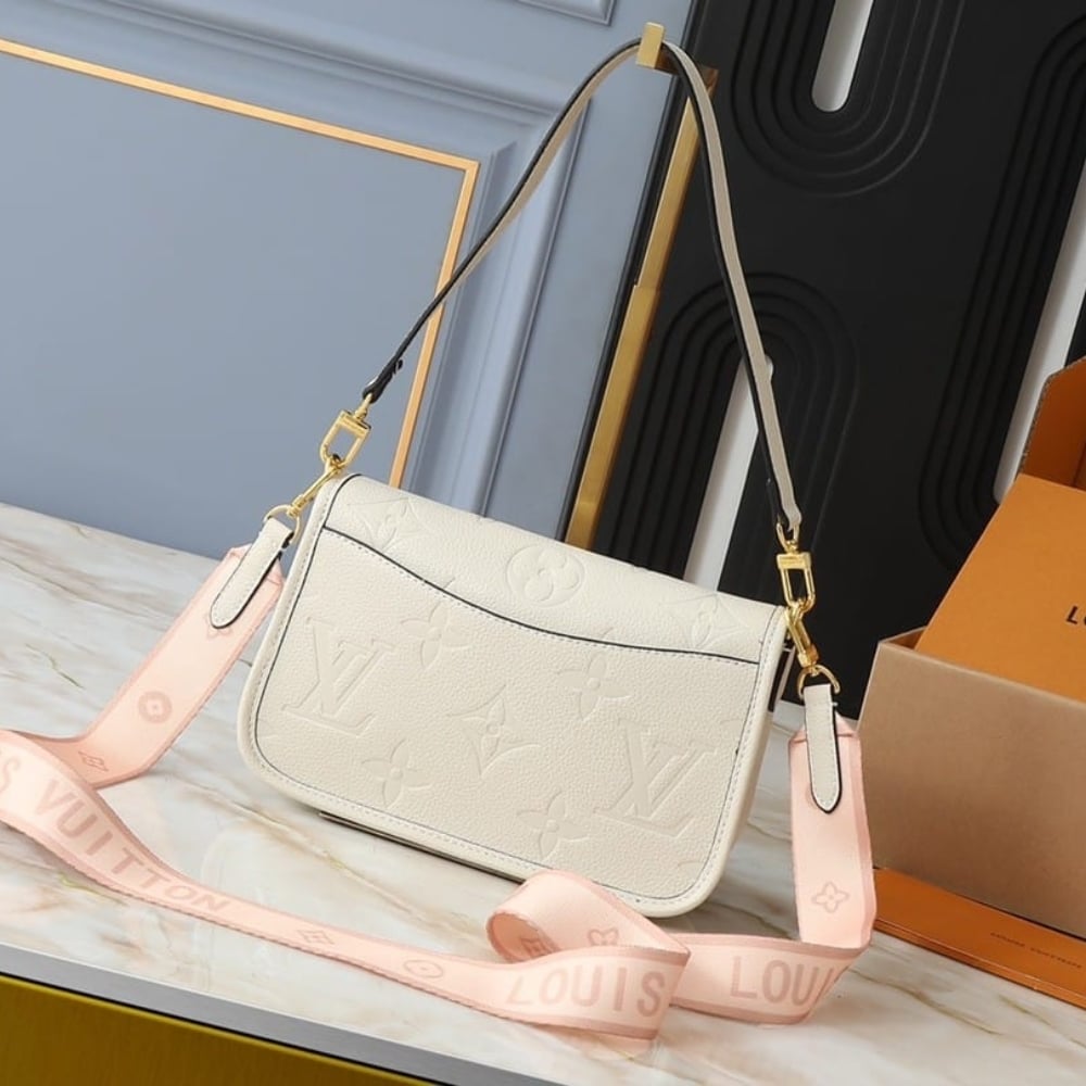 Louis Vuitton Diane Monogram Empreinte Leather White 24Cm M46388 - Image 4