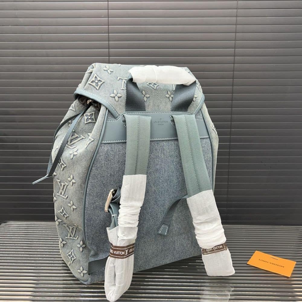 Louis Vuitton Montsouris Backpack Monogram Wash Denim Blue 40Cm M22534 - Image 8