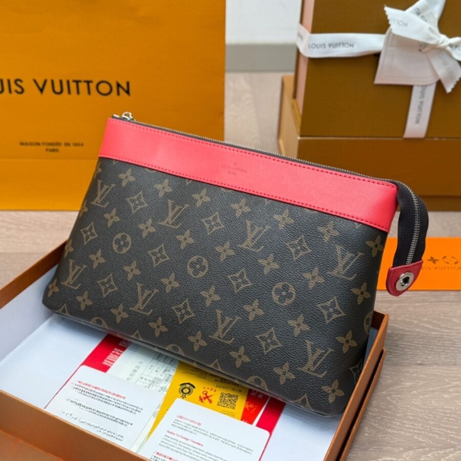 Alternative view of Louis Vuitton Pochette Voyage Souple Bag Pink 29Cm M13356
