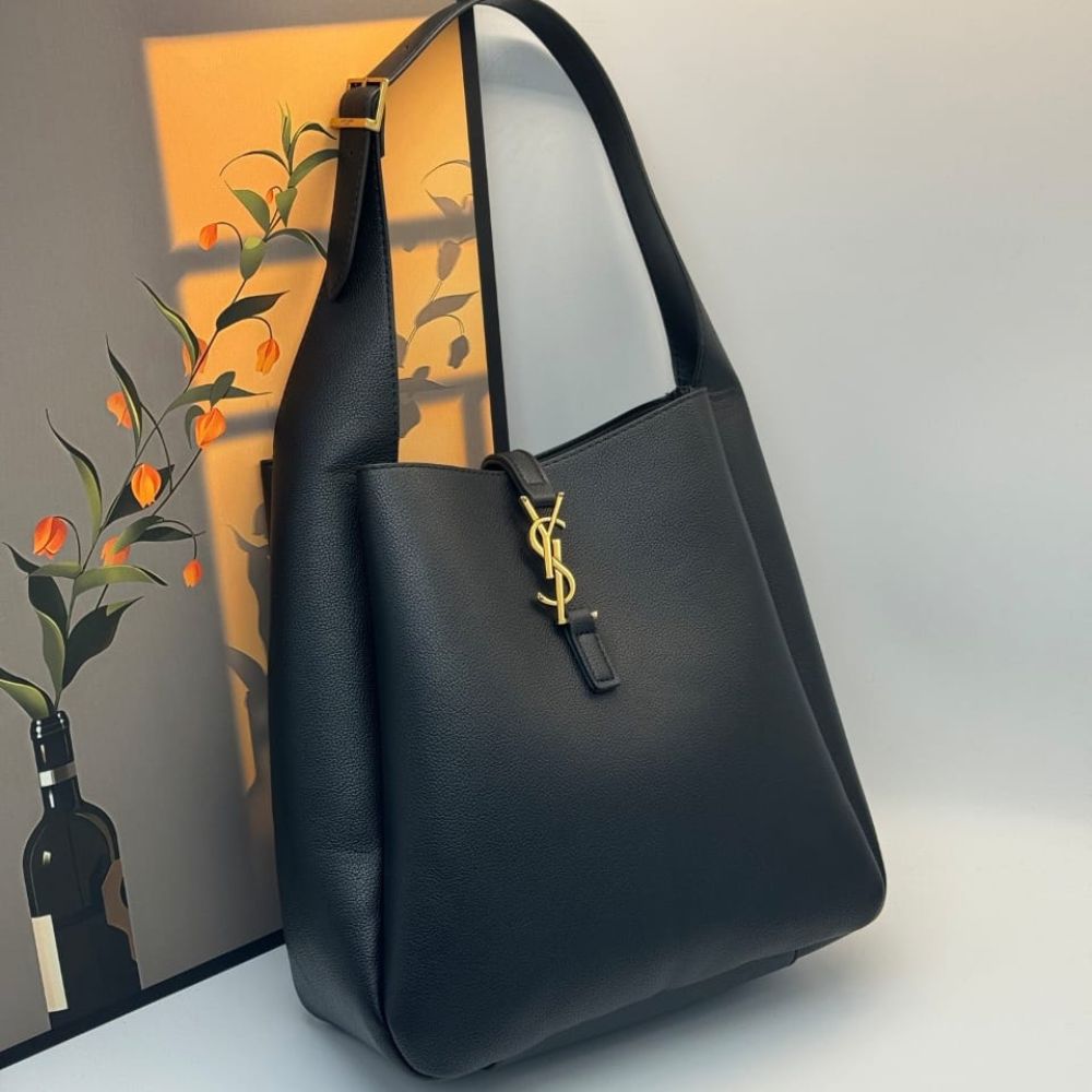 Saint Laurent Le 5 À 7 Supple Large In Grained Leather Black 31Cm 753837Aaauq1000 - Image 5