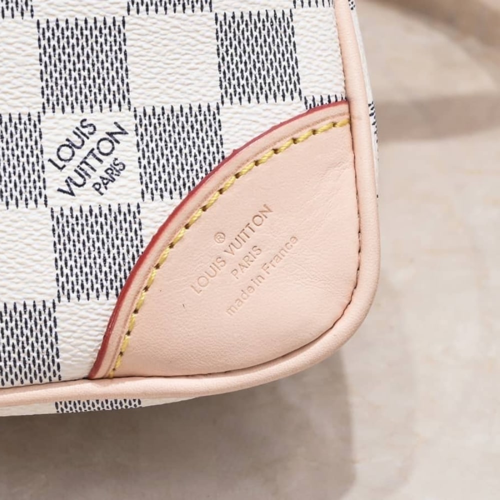 Louis Vuitton Odéon Shoulder Bag Damier Azur 26Cm - Image 5