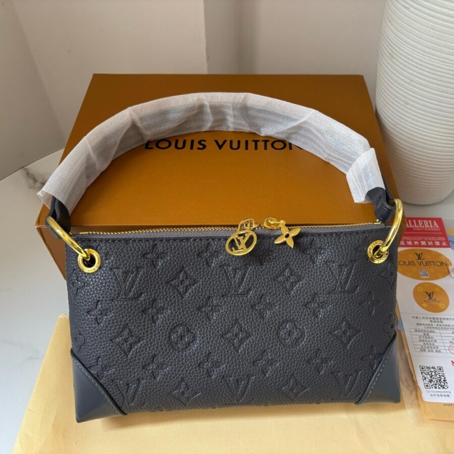 Alternative view of Louis Vuitton Pochette Sèvres Gun Metal 24Cm M12174