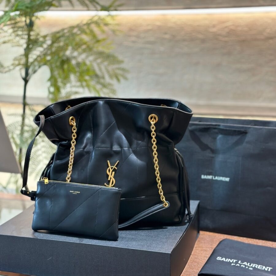 Alternative view of Saint Laurent Jamie 4 3 Shopping In Black 34Cm 809824Aab321000