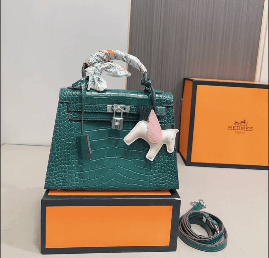 Alternative view of Hermès Kelly 25 Alligator Vert Emerald 25Cm