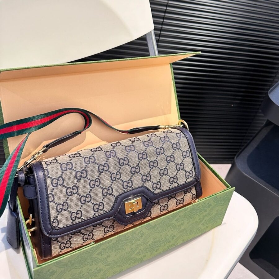 Alternative view of Gucci Luce Small Shoulder Bag Beige And Blue Original 27Cm 786027 Fadac 8559