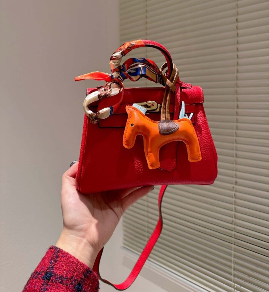 Alternative view of Hermes Kelly Togo Red 20Cm
