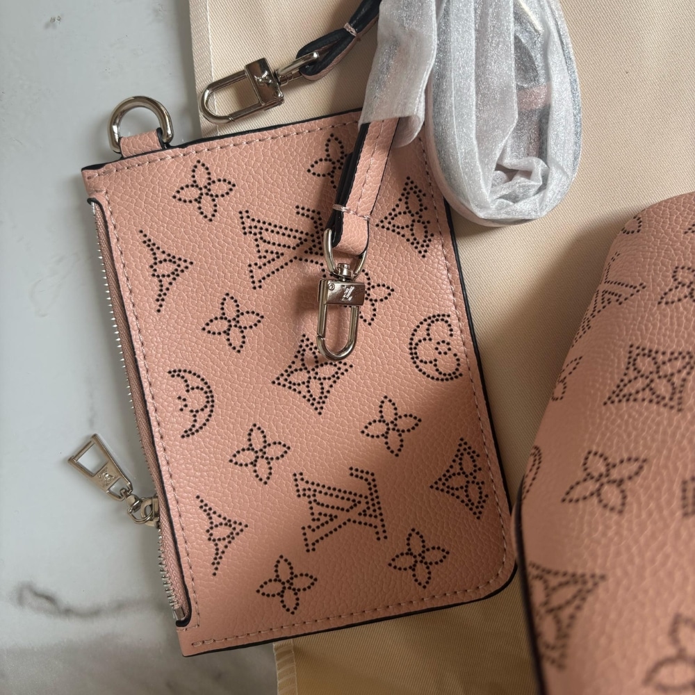 Louis Vuitton Blossom Mahina Leather Bag Pink 21Cm M23196 - Image 3
