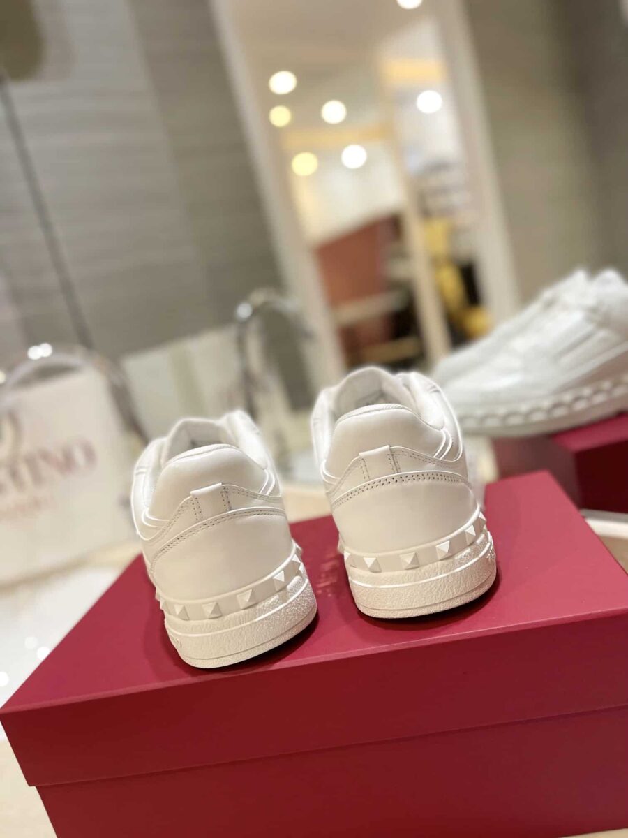 Alternative view of Valentino Garavani Freedots Low Top Sneaker In Leather White 4Y2S0H43Rdg 0Bo