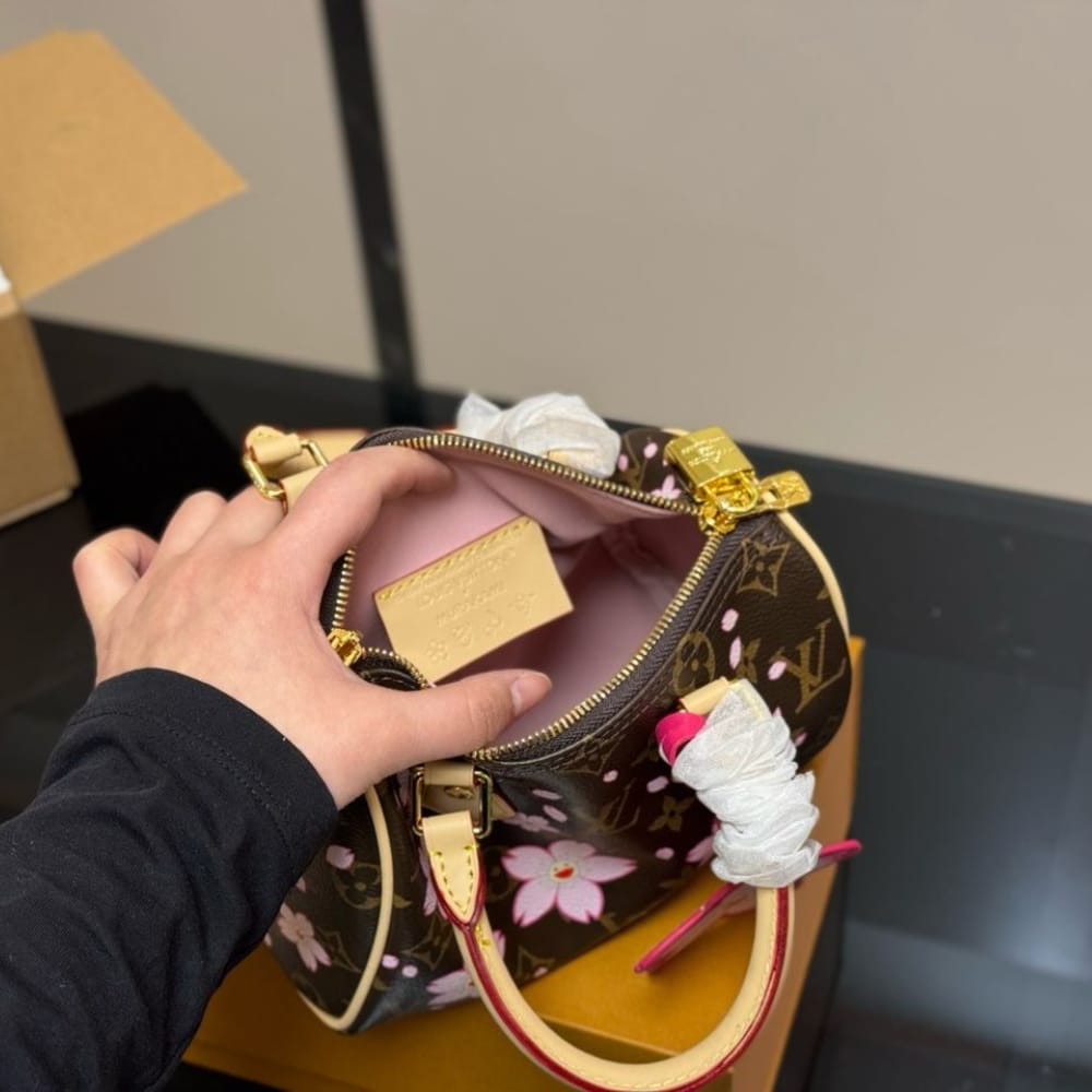Louis Vuitton X TM Speedy Bandoulière 25 Cherry Blossom Sakura Brown 25Cm M14174 - Image 5