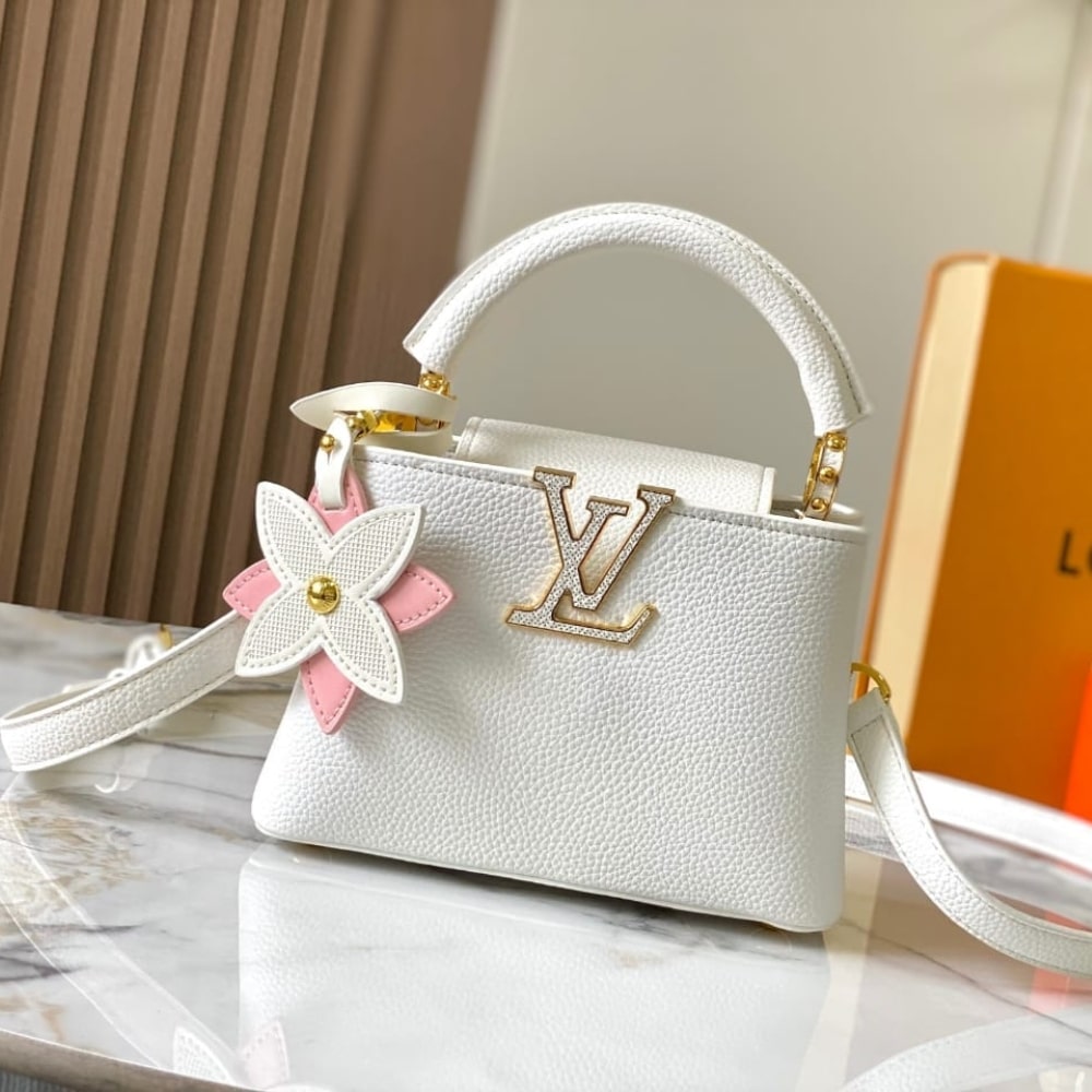 Louis Vuitton Capucines Mini Bag Snow White 21Cm M21416 - Image 2
