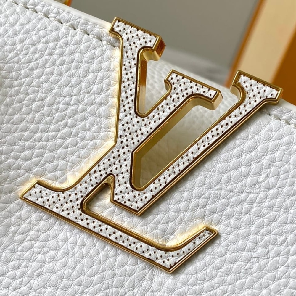 Louis Vuitton Capucines Mini Bag Snow White 21Cm M21416 - Image 6
