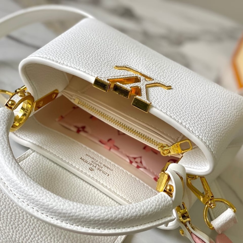 Louis Vuitton Capucines Mini Bag Snow White 21Cm M21416 - Image 8