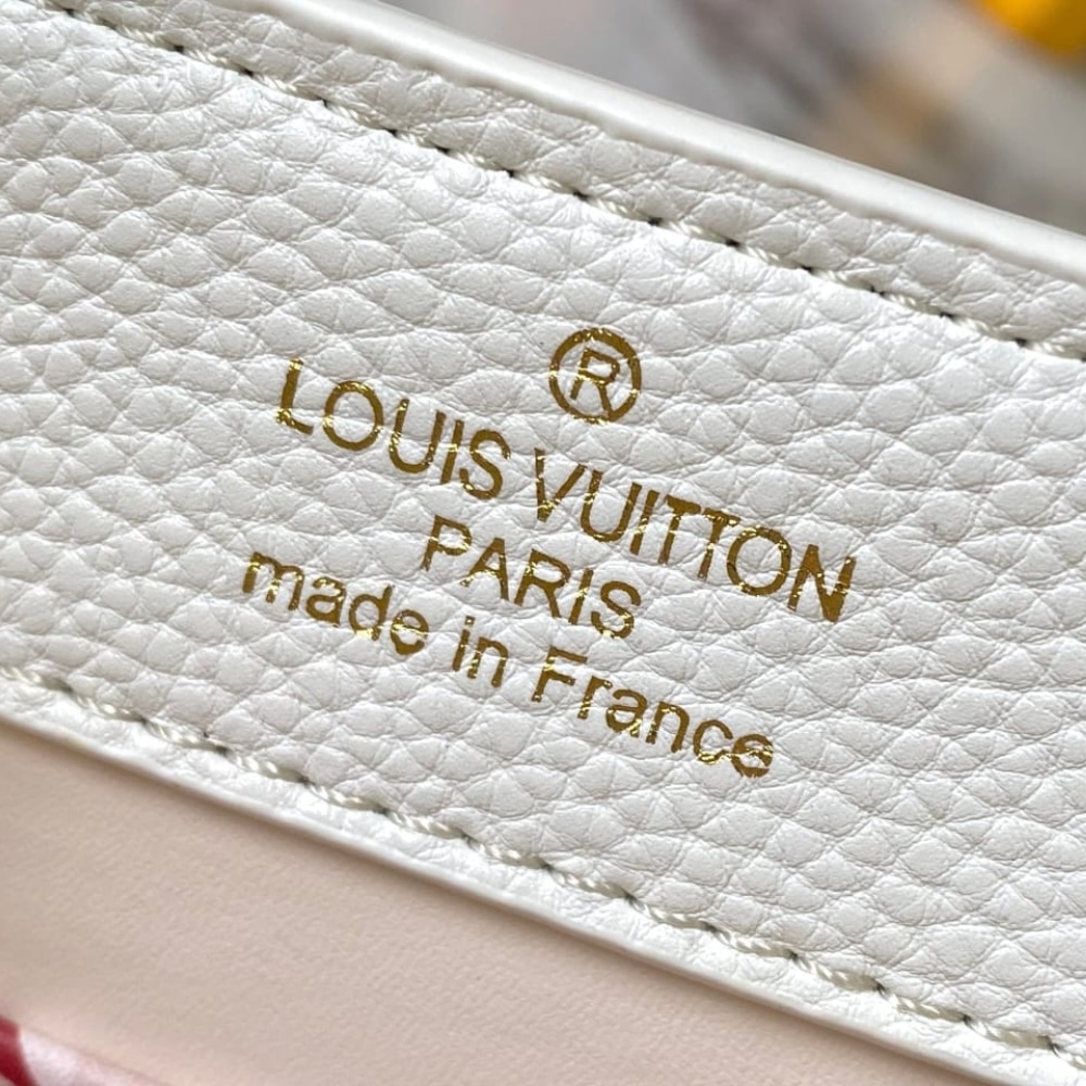 Louis Vuitton Capucines Mini Bag Snow White 21Cm M21416 - Image 9