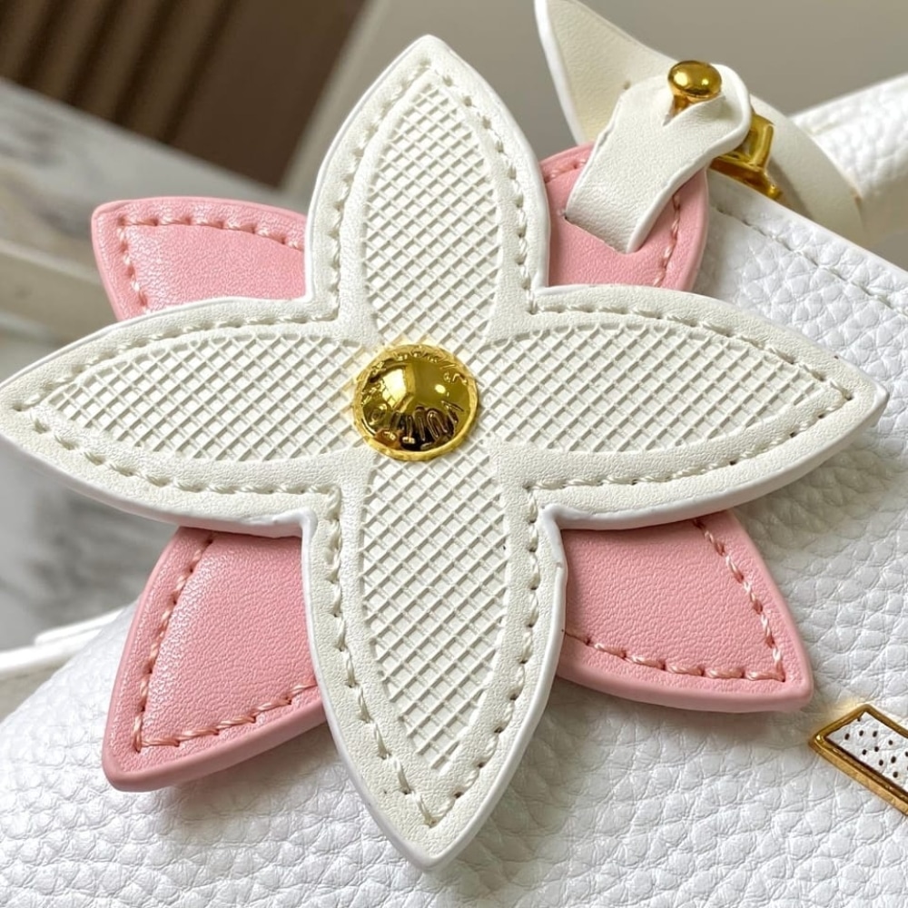 Louis Vuitton Capucines Mini Bag Snow White 21Cm M21416 - Image 10