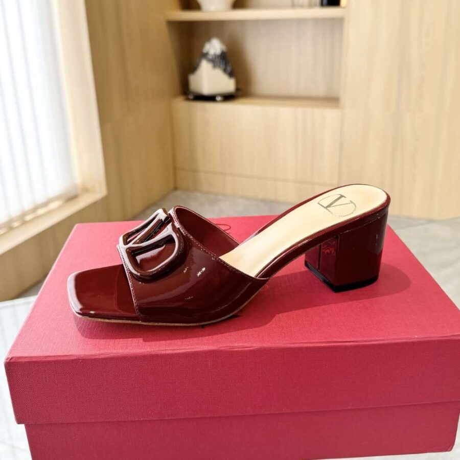Alternative view of Valentino Vlogo Signature Slide Sandal Burgundy