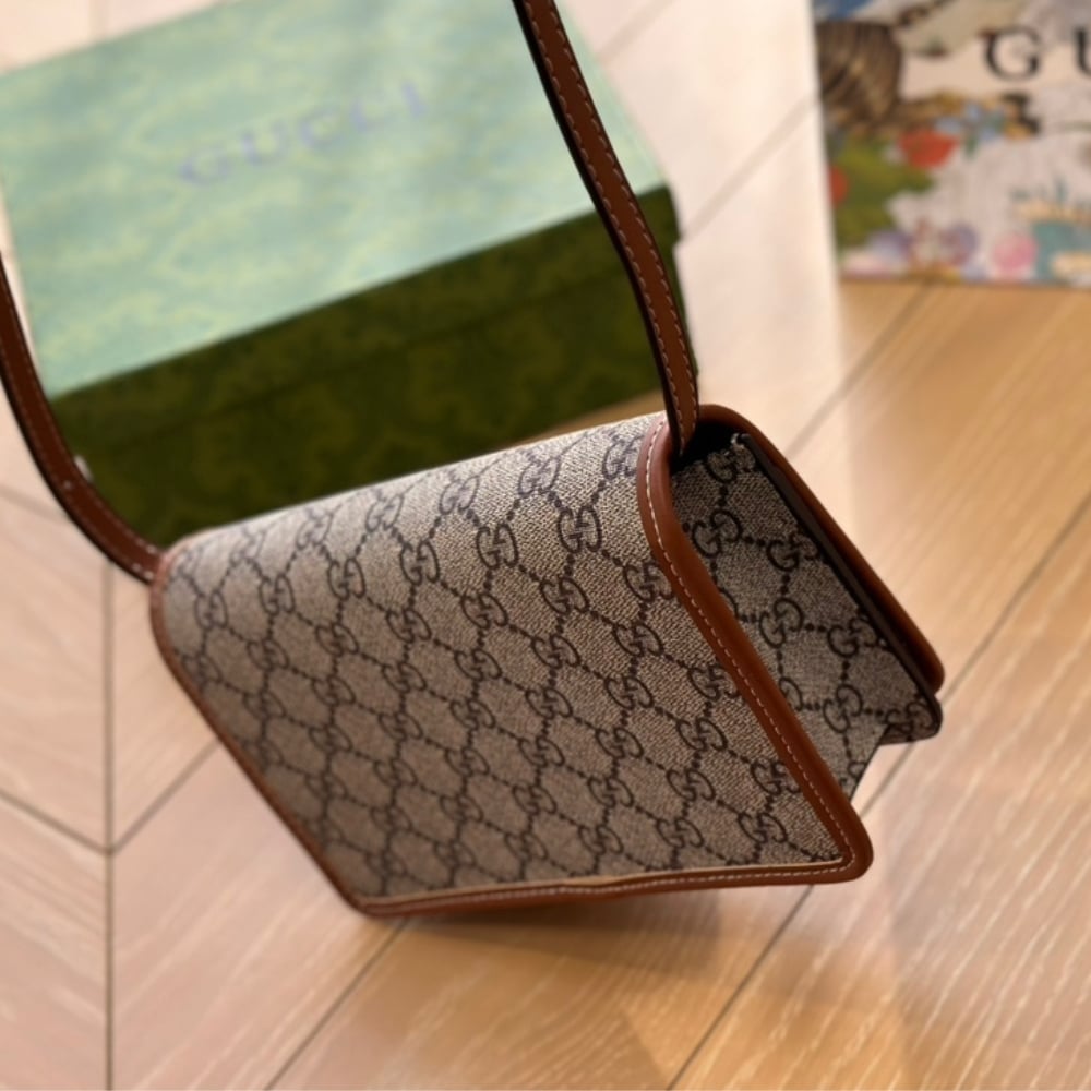 Gucci Gg Emblem Super Mini Shoulder Bag Beige 20cm 820688 Fad6l 9758 - Image 4