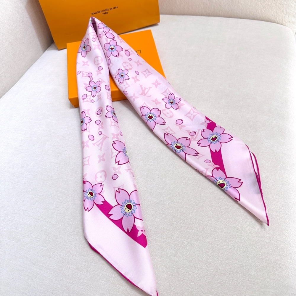 Louis Vuitton X Takashi Murakami Monogram Cherry Blossom Square Pink 90cm M94964 - Image 5