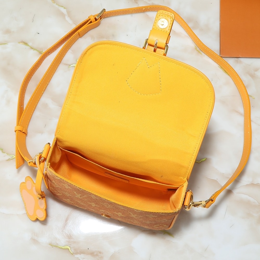 Louis Vuitton Montsouris Messenger Monogram Yellow 20cm M12694 - Image 4