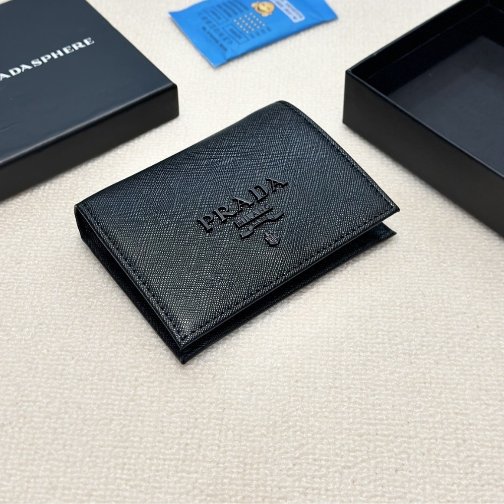 Prada Bifold Saffiano Leather Wallet Black 11Cm - Image 3