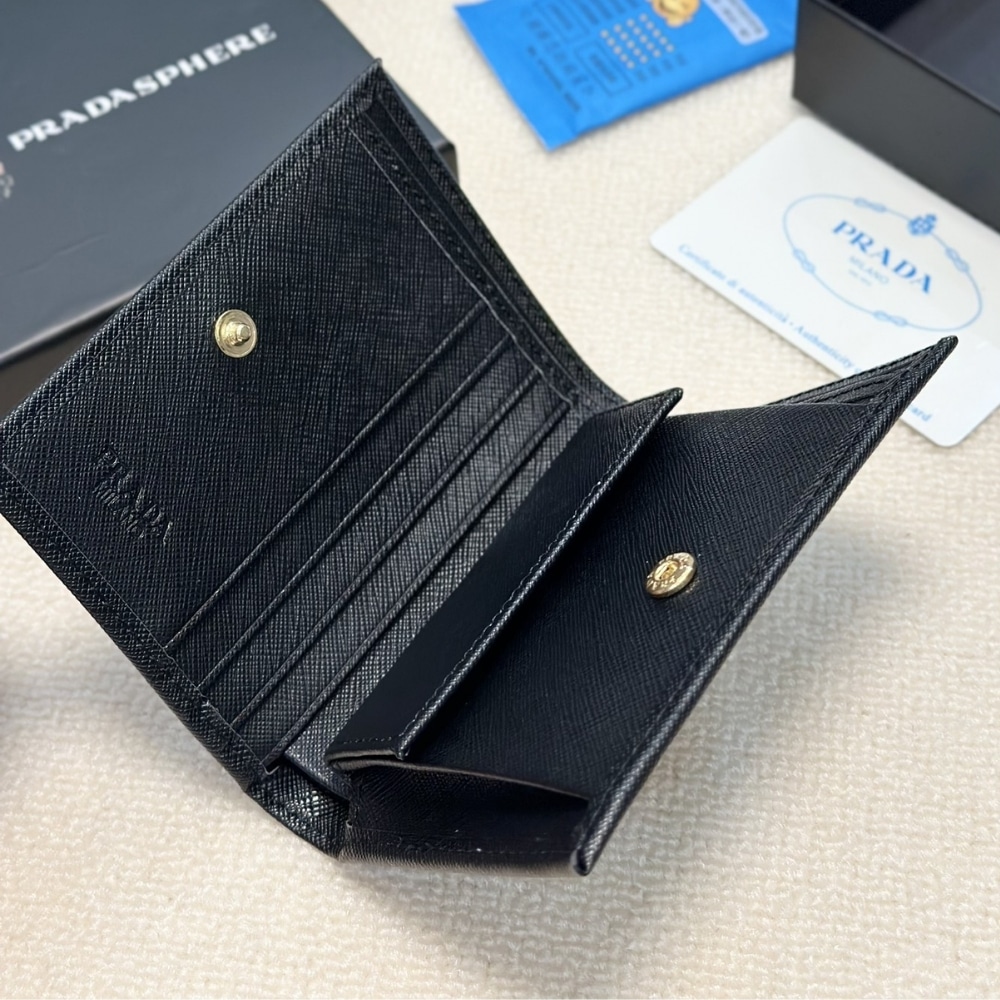 Prada Bifold Saffiano Leather Wallet Black 11Cm - Image 9
