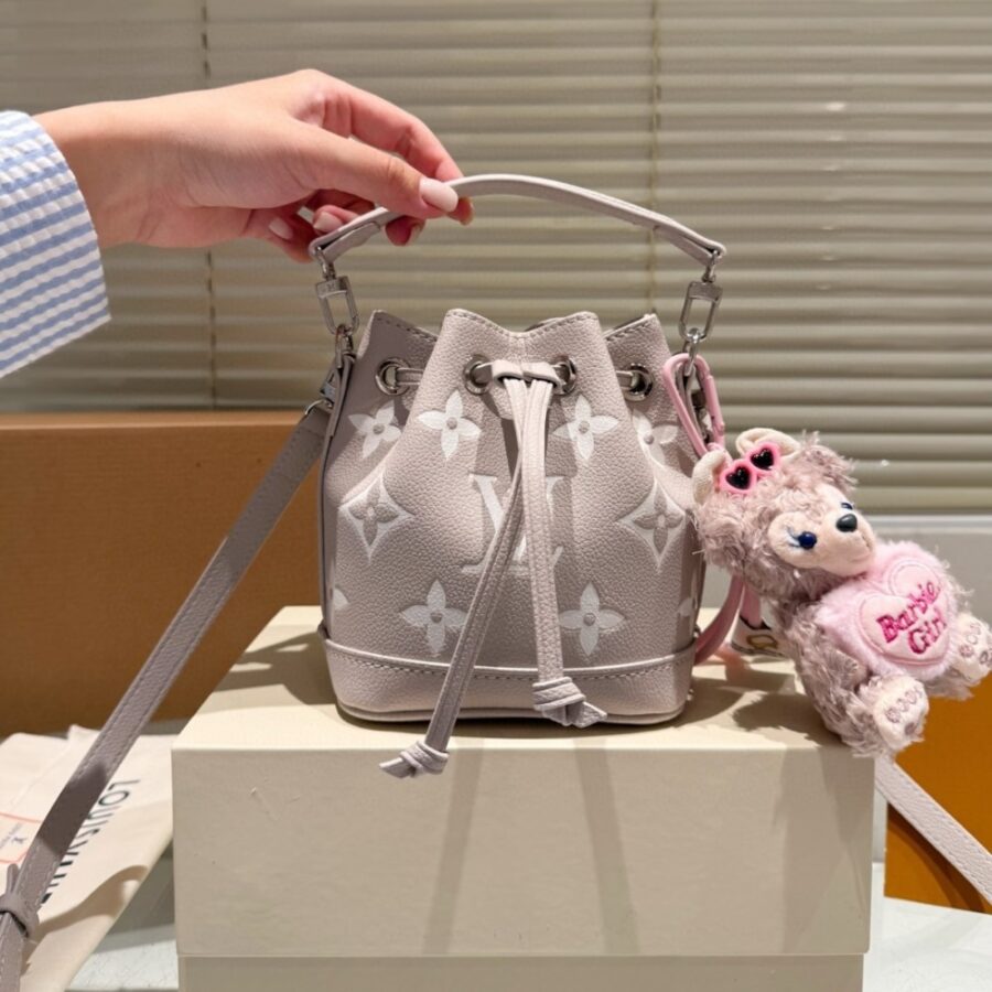 Alternative view of Louis Vuitton Nano Noé Brume Gray And White Quartz 16cm M14224